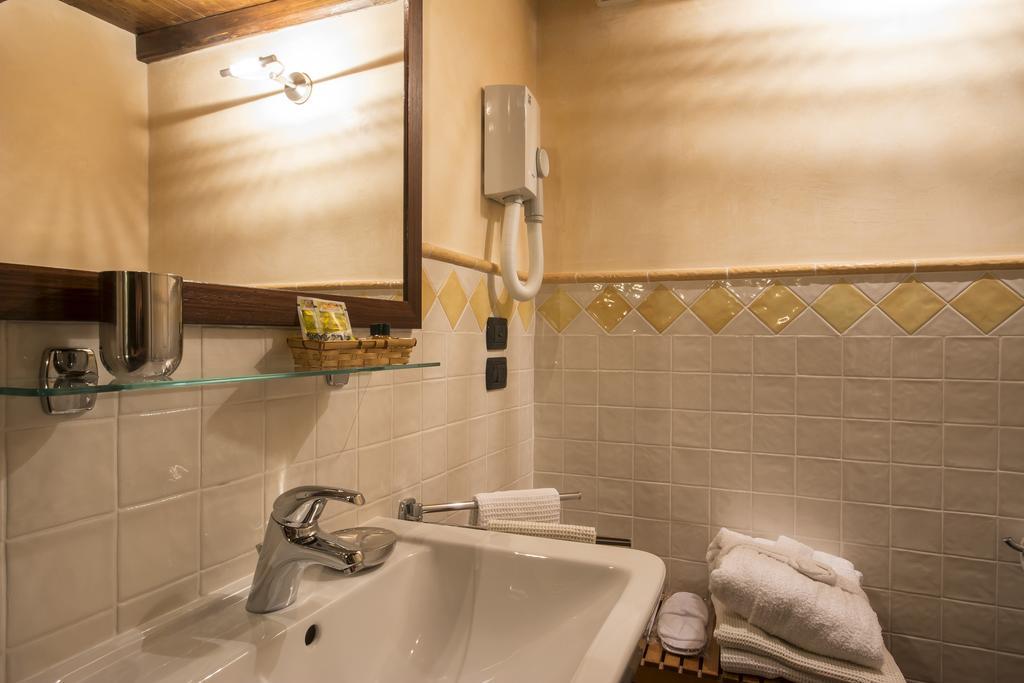 Il Nido Di Gabbiano Guest House Скарперия Екстериор снимка