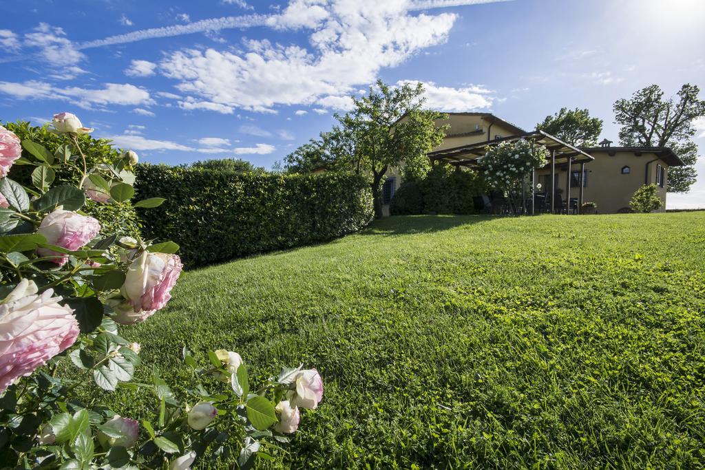 Il Nido Di Gabbiano Guest House Скарперия Екстериор снимка
